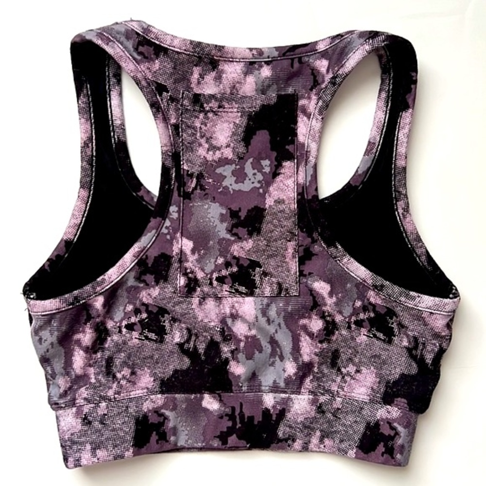 Gymshark Purple Camo Sport Bra with cell phone pocket XS - Picture 2 of 8